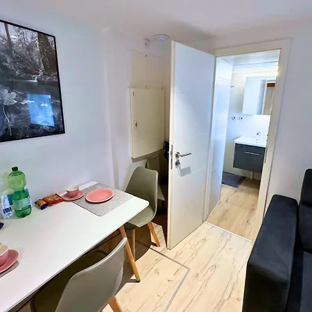 Jobelhome Alb Апартаменты Бад-Урах