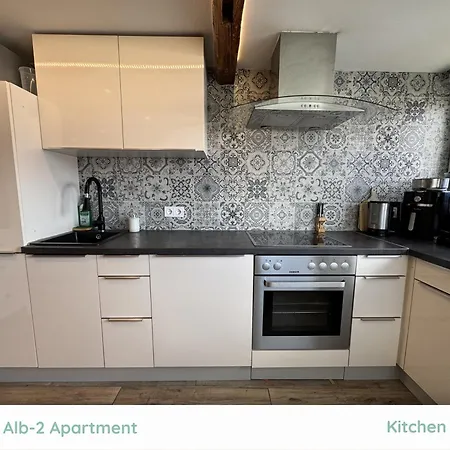 Jobelhome Alb 巴特乌拉赫